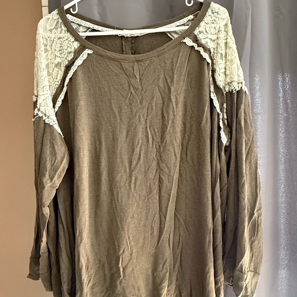 Lace Accent Green Women's Top